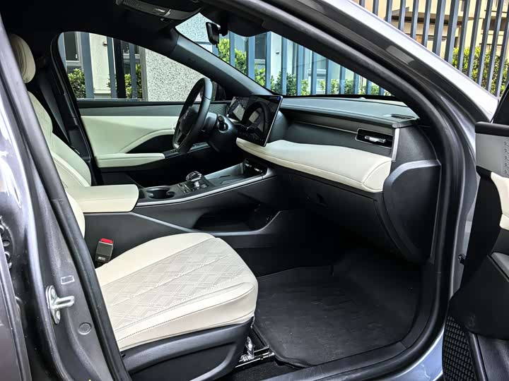 BYD Qin Plus 2025 2025款 EV 智驾版 420KM领先型