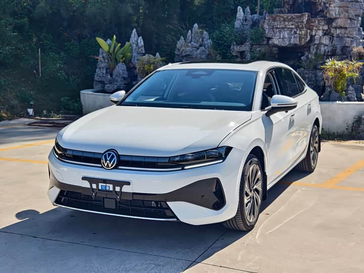 2026 Volkswagen Sagitar L