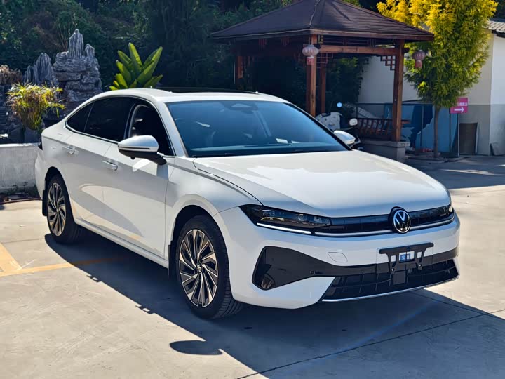 2026 Volkswagen Sagitar L