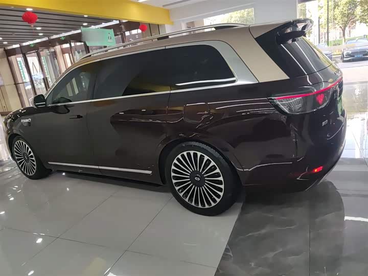 Aito M9 2025 2025款 增程 Ultra版 52kWh 5座版