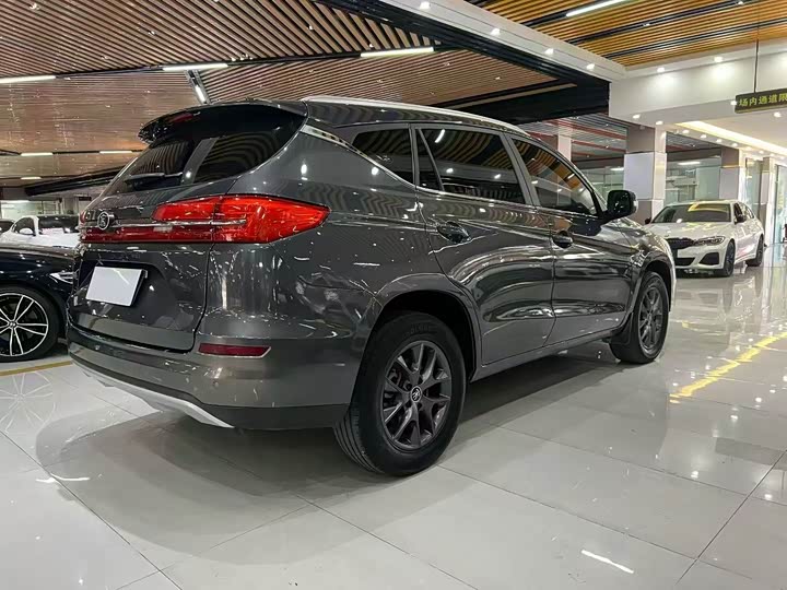 BYD Song 2021 2021款 经典版 1.5T 自动精英型