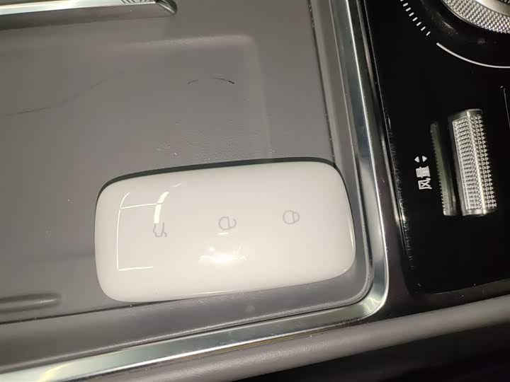 Geely Galaxy L6 2025 2025款 EM-i 140km 探索+版