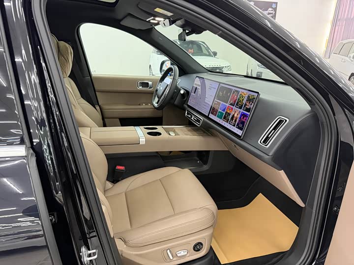 LiXiang L6 2025 2025款 Pro 智能焕新版