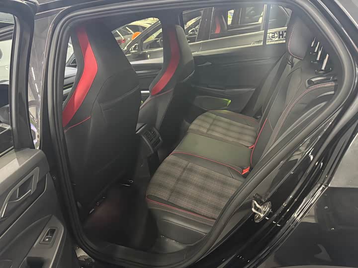 Volkswagen Golf GTI 2021 2021款 改款 380TSI DSG GTI