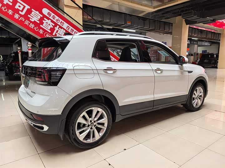 2023 Volkswagen T-Cross