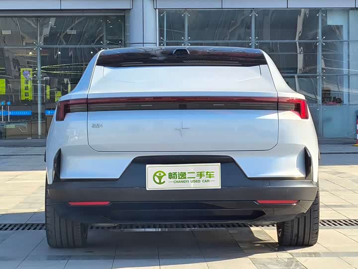 Polestar 4 2023 2023款 双电机长续航PLUS