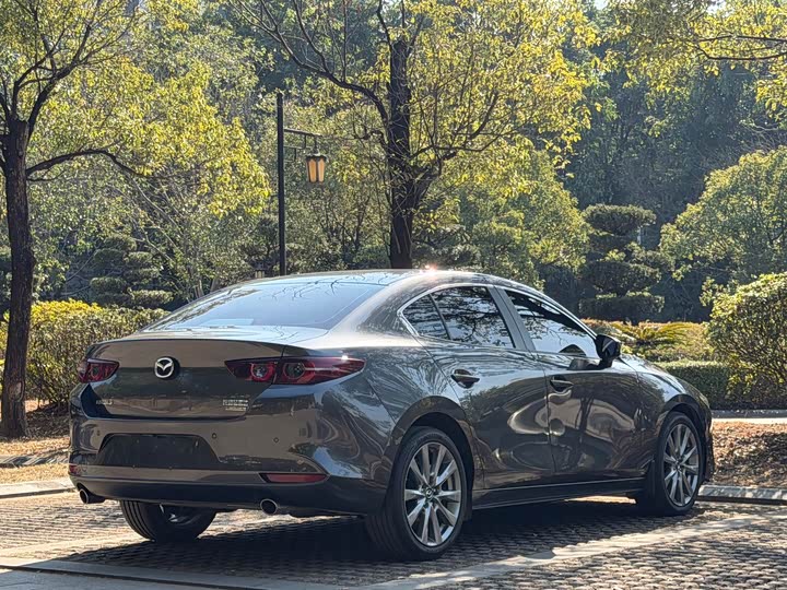 Mazda 3 (Axela) 2023 2023款 2.0L 自动质臻版