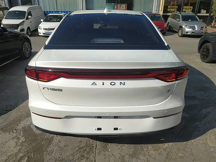 GAC Aion S 2023 2023款 魅 580 磷酸铁锂