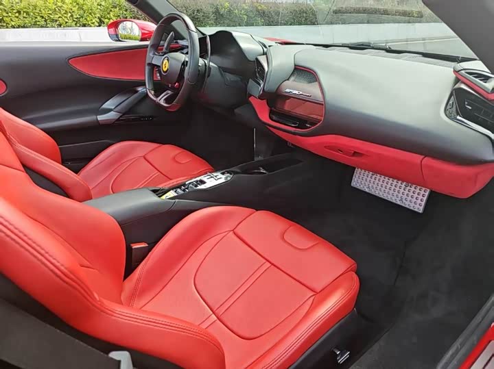 Ferrari SF90 2021 2021款 3.9T V8 Spider