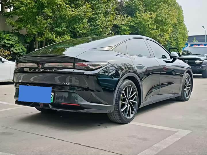 BAIC Arcfox Alpha S5 2024 2024款 560MAX 185kW