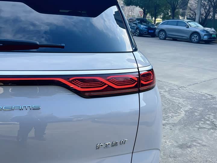 BYD Frigate 07 2023 2023款 DM-i 100KM 旗舰型