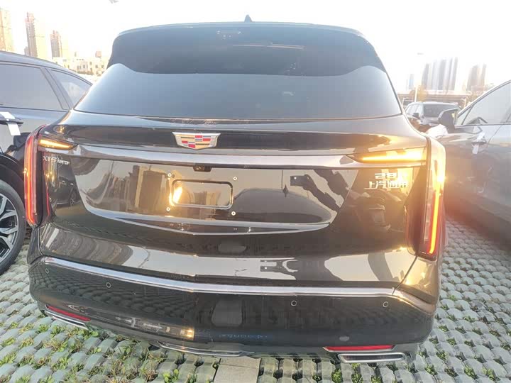 Cadillac XT5 2025 2025款 2.0T 尊贵型