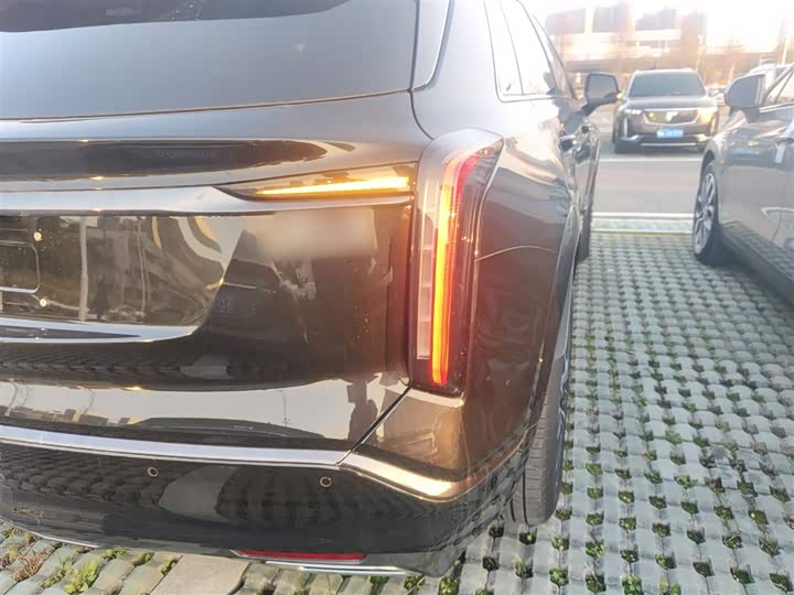 Cadillac XT5 2025 2025款 2.0T 尊贵型