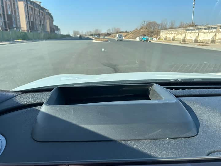 Geely Galaxy E8 2024 2024款 665km 后驱星舰 智驾版