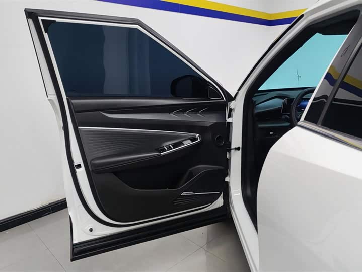 Geely Atlas 2023 2023款 博越COOL 1.5TD 智慧型