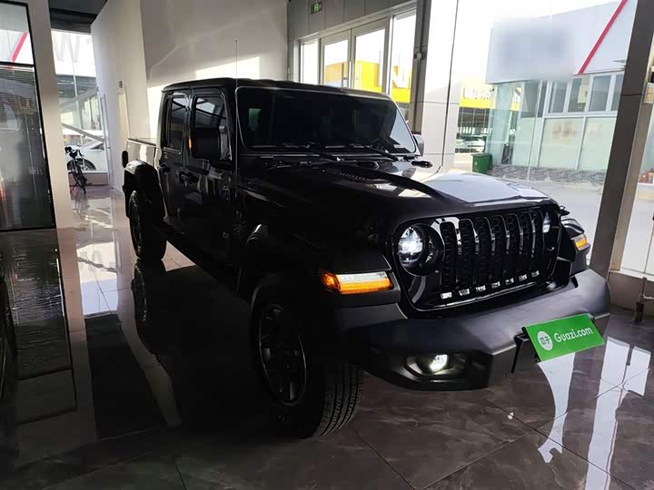 Jeep Gladiator 2022 2022款 3.6L 先行版