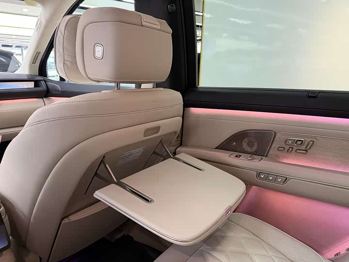 Nio ES8 2026 2026款 六座行政豪华版