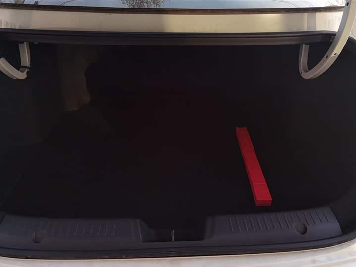 Changan Eado Plus 2025 2025款 蓝鲸 1.5T 500Bar尊贵型