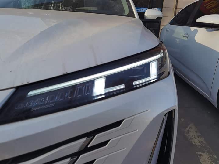 Changan Eado Plus 2025 2025款 蓝鲸 1.5T 500Bar尊贵型