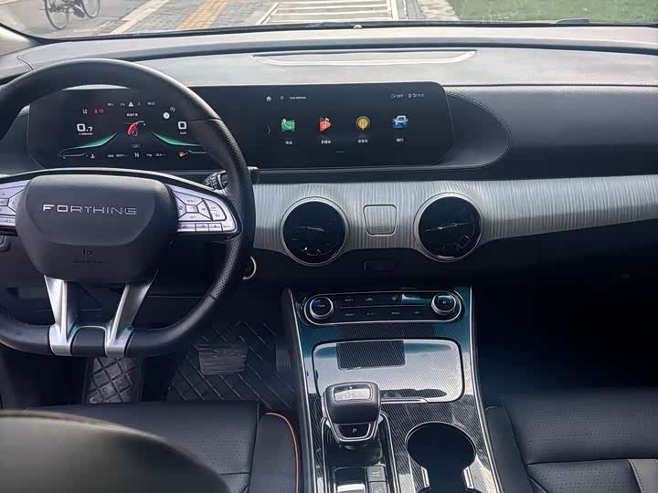 Dongfeng Forthing Yacht 2022 2022款 1.5T DCT逐浪版