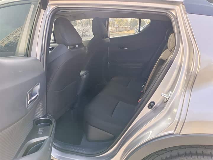 Toyota Izoa 2021 2021款 2.0L 奕享版