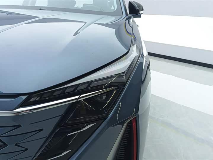 Changan Oshan Z6 2023 2023款 蓝鲸 1.5T DCT智领型城市版