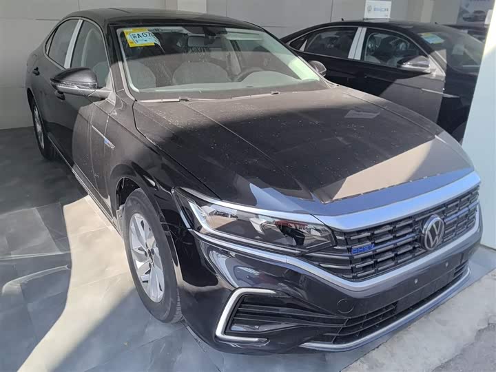 Volkswagen Passat Hybrid 2025 2025款 430PHEV 混动商务版