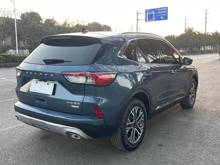 Ford Escape 2020 2020款 EcoBoost 245 两驱耀享款