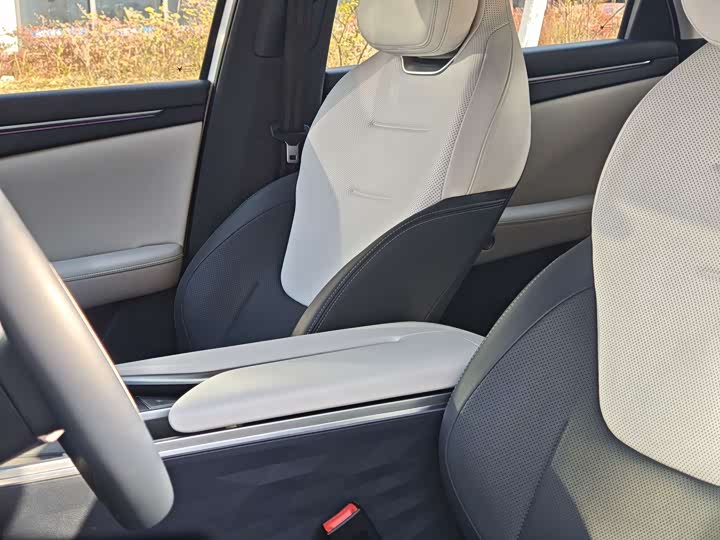 BAIC Arcfox Alpha T5 2025 2025款 630 神行版