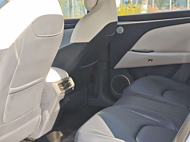 BAIC Arcfox Alpha T5 2025 2025款 630 神行版