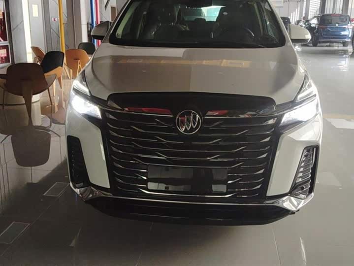 Buick GL8 ES 2023 2023款 陆上公务舱 652T 豪华型