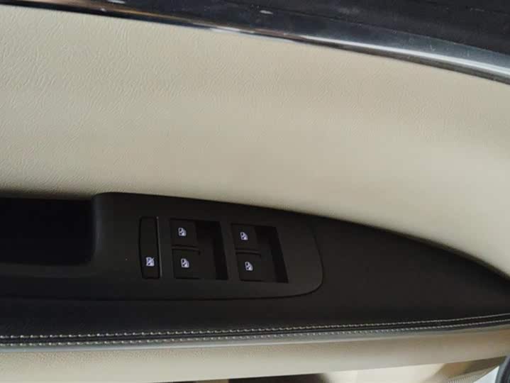 Buick GL8 ES 2023 2023款 陆上公务舱 652T 豪华型