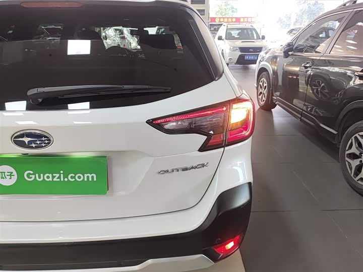 Subaru Outback 2021 2021款 2.5i 旗舰版 EyeSight