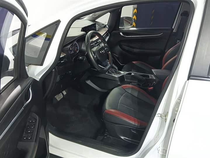 Geely Vision X3 2021 2021款 PRO 1.5L CVT尊贵型