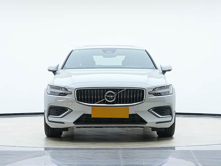 2026 Volvo S60