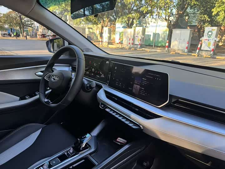 Geely Binrui 2024 2024款 缤瑞COOL 1.5T DCT冠军版