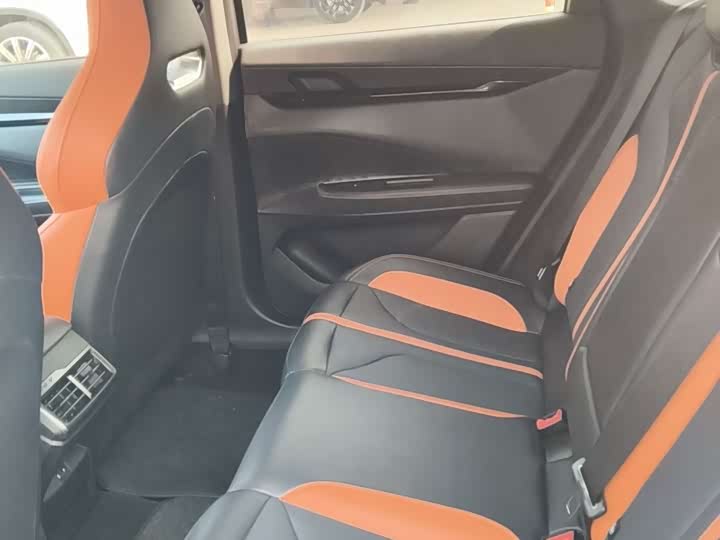 Changan UNI-V 2024 2024款 1.5T 尊享型