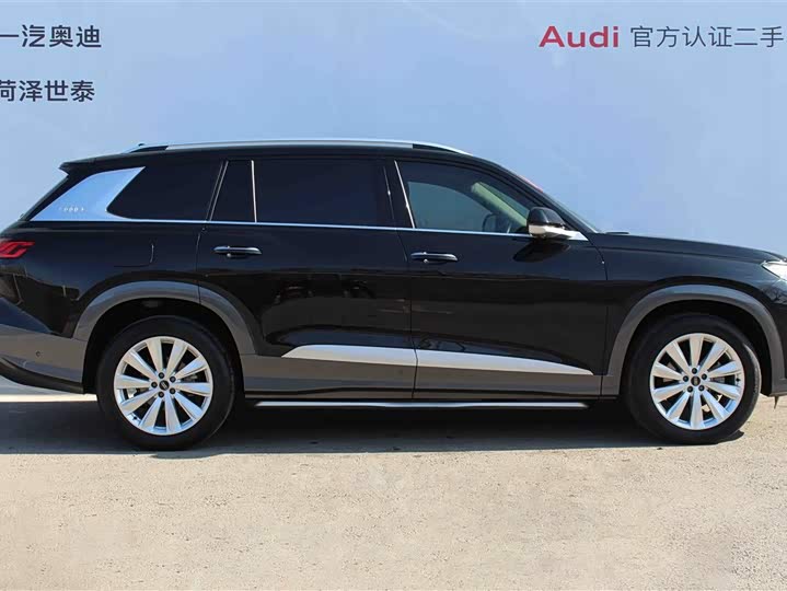 Audi Q6 2024 2024款 45 TFSI quattro 齐云型 羽林套装 6座