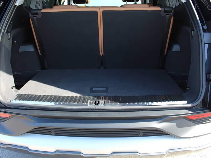 Audi Q6 2024 2024款 45 TFSI quattro 齐云型 羽林套装 6座