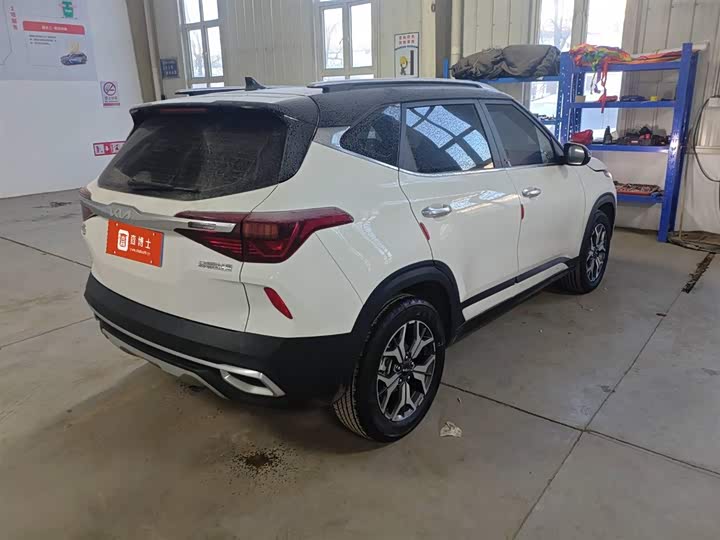 Kia KX3 2021 2021款 1.5L CVT潮流版
