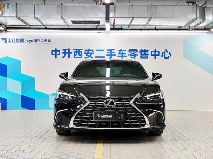 Lexus ES 2025 2025款 300h 臻享版