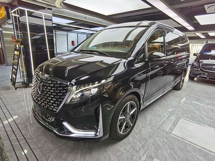 Mercedes-Benz V-Class 2022 2022款 V 260 L 长轴距豪华版