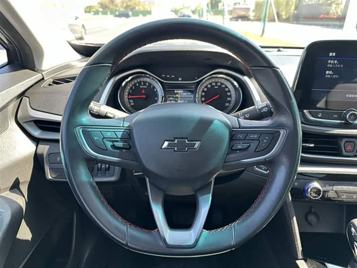 Chevrolet Orlando 2020 2020款 轻混 Redline 530T 自动纵享版（5+2款）