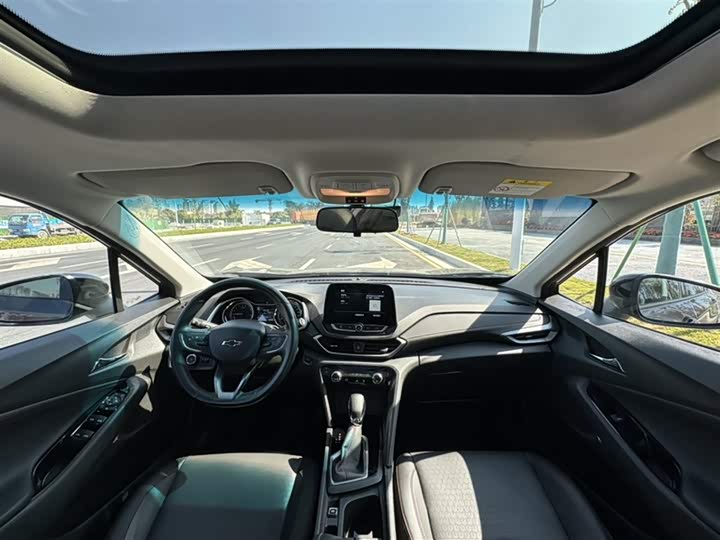 Chevrolet Orlando 2020 2020款 轻混 Redline 530T 自动纵享版（5+2款）