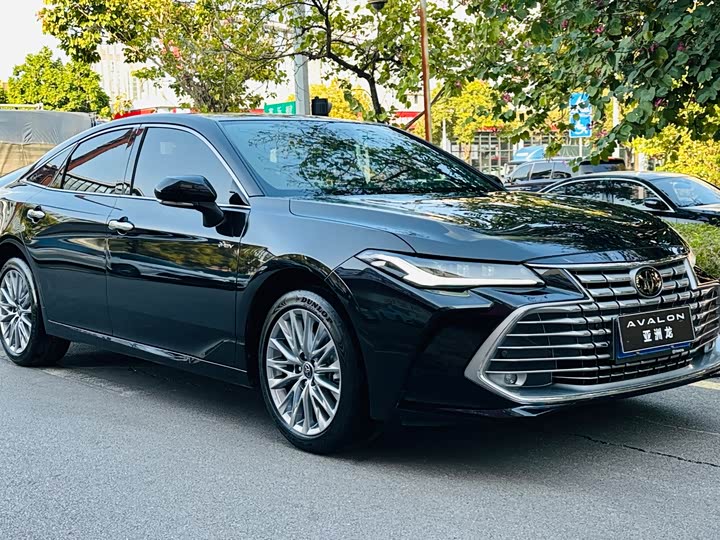 Toyota Avalon 2024 2024款 双擎 2.0L 豪华版