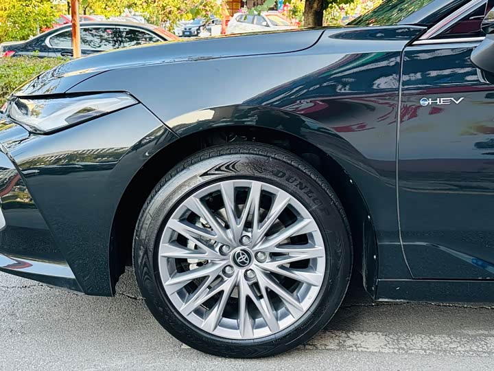 Toyota Avalon 2024 2024款 双擎 2.0L 豪华版