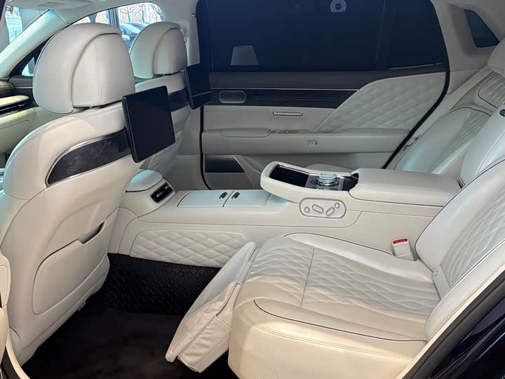 Genesis G90 2023 2023款 3.5T 行政加长版