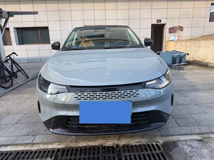 Leapmotor C01 2024 2024款 增程 316尊享版