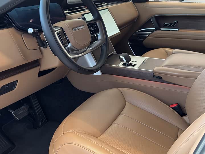 Land Rover Range Rover 2025 2025款 3.0 L6 360PS 盛世版