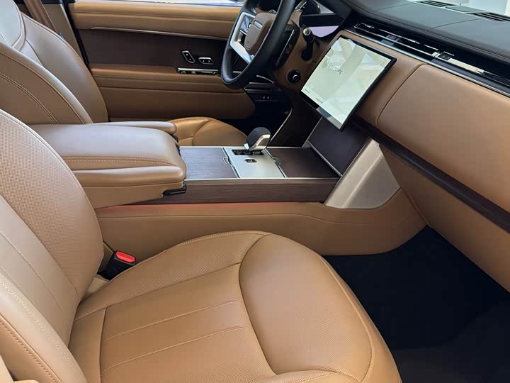 Land Rover Range Rover 2025 2025款 3.0 L6 360PS 盛世版